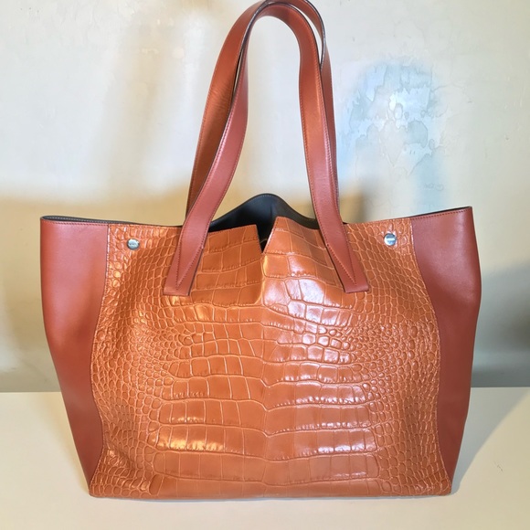 Signature V Crocodile-Embossed Leather & Smooth Leather Tote AS IS interior - Picture 4 of 16